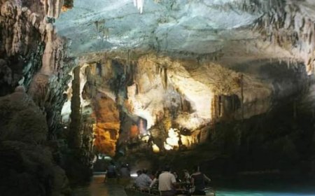 بعد زفاف مغارة جعيتا.. كيف علقت وزارة السياحة؟