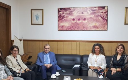 البزري عرض مع الاسعد أوضاع المخيمات والتقى وفدا من الجامعة اليسوعية