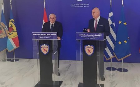 سبل دعم الجيش بين وزير الدفاع ونظيره اليوناني