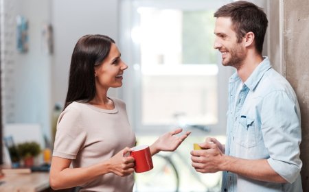 الصداقة بين الجنسين: علاقة ناضجة… أم هشّة قابلة للاشتعال؟