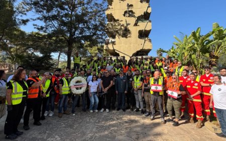 وفد من درّاجي النادي اللبناني للدراجات النارية يزور قيادة الجيش بمناسبة عيد الإستقلال