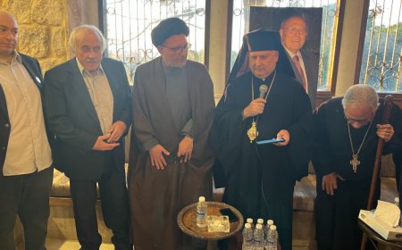 المتروبوليت اسكندر زار على رأس وفد دارة آل الخليل في صور معزيا بالسفير السابق خليل الخليل