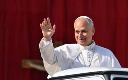 البابا الى تركيا اليوم في أول رحلة خارجية