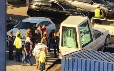 ميزات لسيارة البابا لاوون الرابع عشر