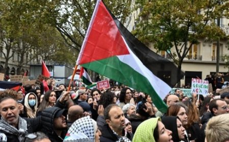 الآلاف يتظاهرون في باريس دعما للشعب الفلسطيني
