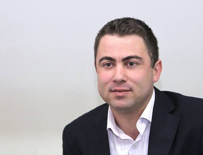 آلان سركيس لـ "good press": "القوات" ستخوض المواجهة.. وكرة المفاوضات في ملعب "الحزب"