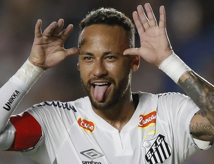 نيمار يغامر بحلمه.. ويتحدى الأطباء