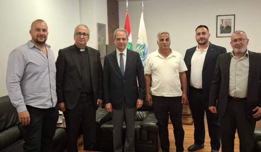 لقاءات بلدية للوزير الصدي وإجتماع مع وفد من محطات "الايتام"