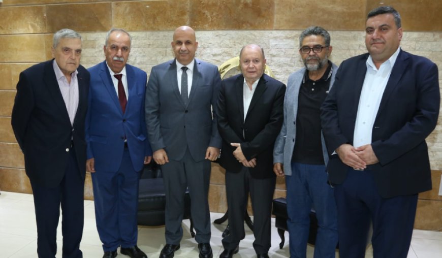 لقاء بين خريش ورئيس الاتحاد العمالي العام عرض تحديات العاملين في القطاع العام