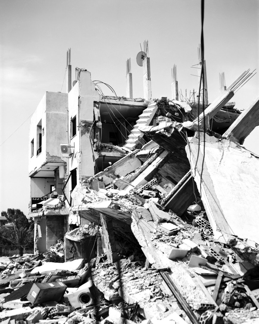  من "أطلال" المعلّقات إلى أطلال الجنوب… رندا ميرزا  وجائزة "Camera Clara"