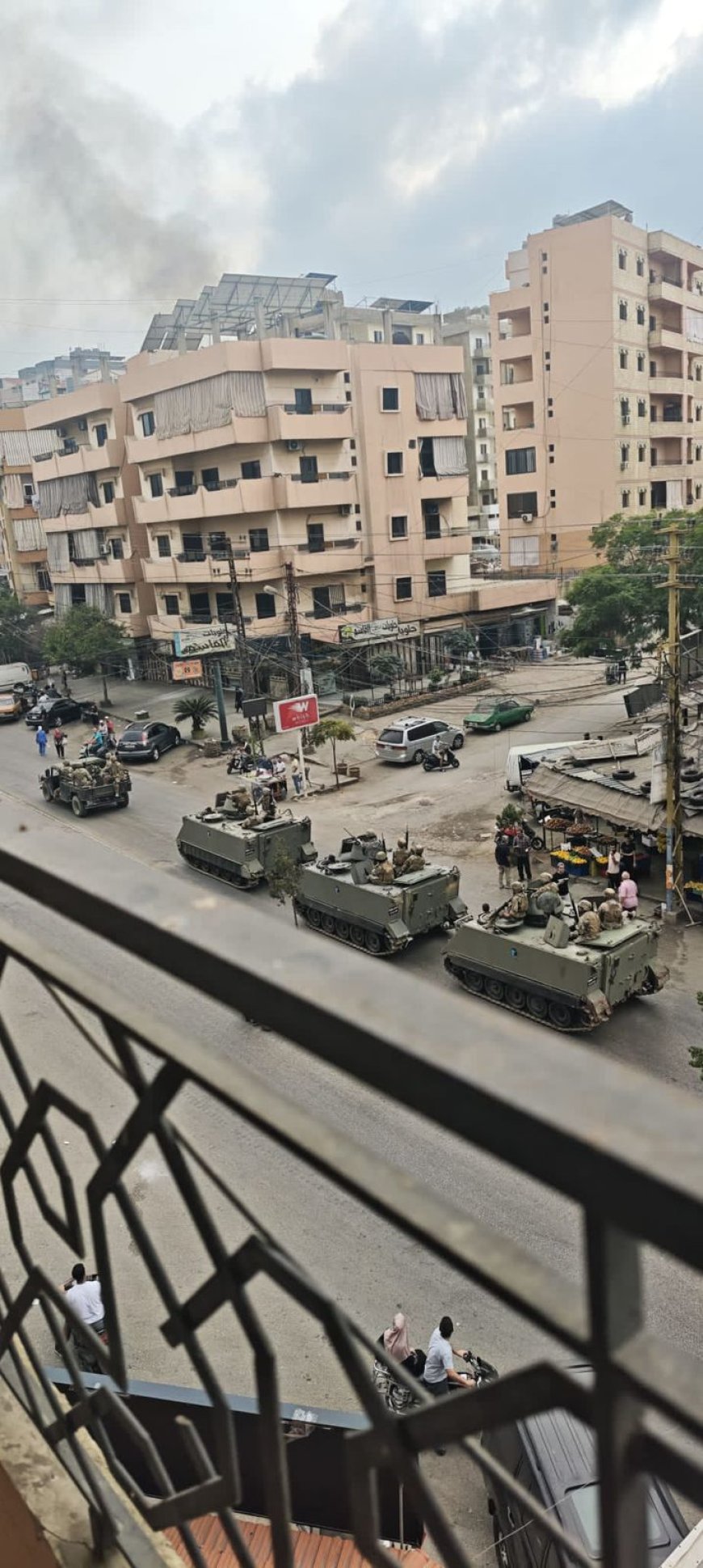 قطع الطريق الرئيسية في مخيم البداوي