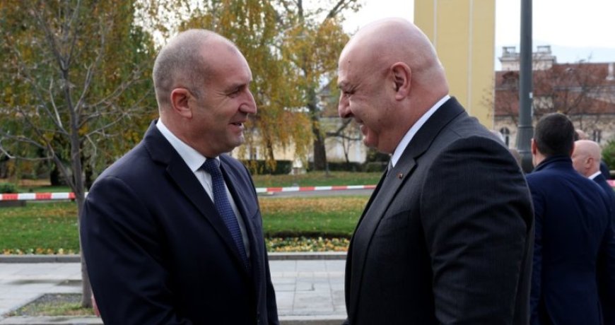 عون يلتقي نظيره البلغاري