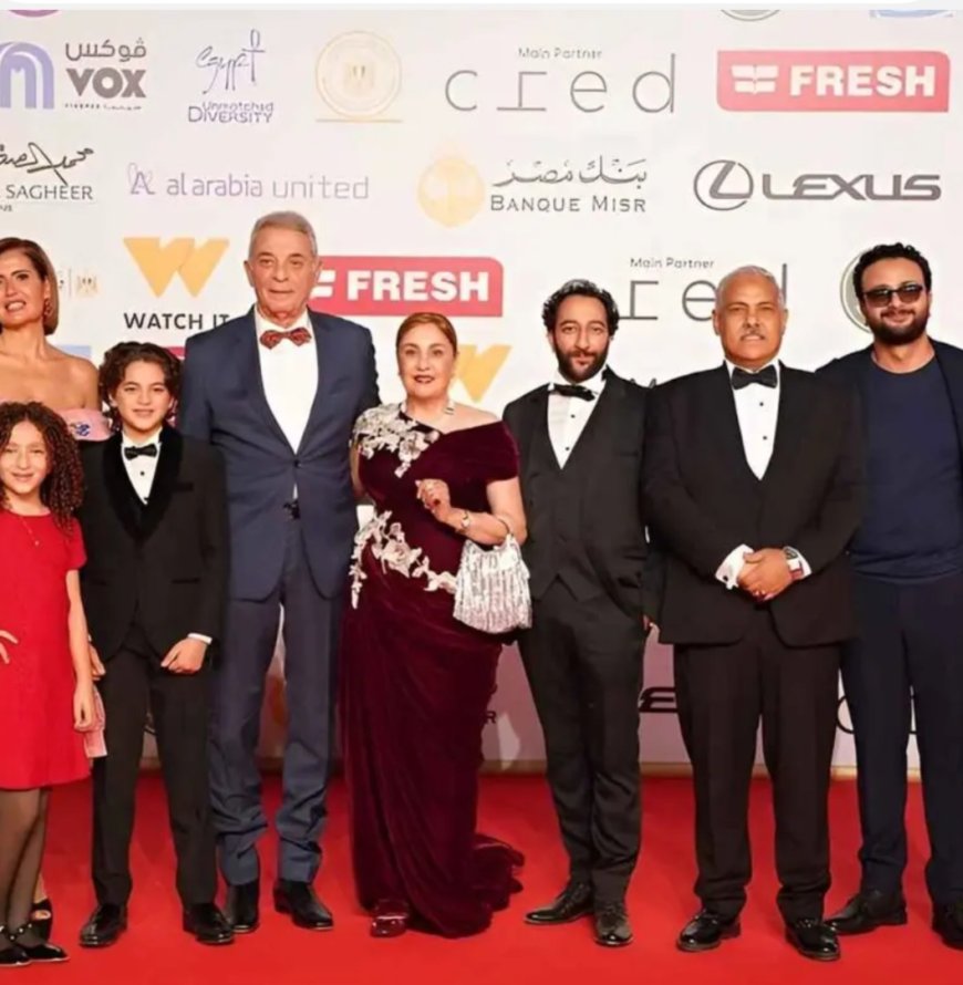 تألّق أبطال   "شكوى 713317" في العرض العالمي الأول بالقاهرة