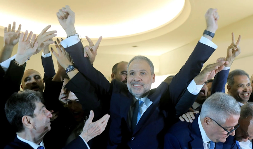 لماذا خسرت الأحزاب معركة نقابة المحامين أمام مارتينوس؟