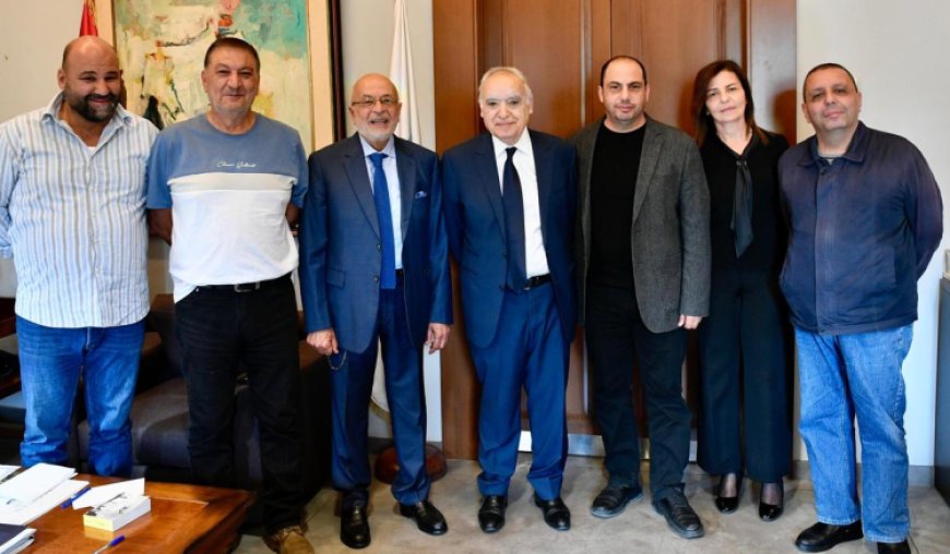 وزير الثقافة يبحث مع عائلة طليع حمدان إحياء الذكرى الأربعين