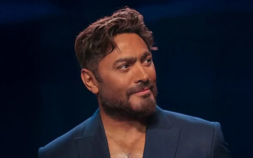 أزمة صحية طارئة تعيد تامر حسني إلى مصر لمتابعة العلاج بعد استئصال جزء من كليته