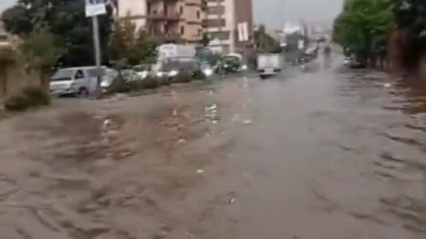 طرقات غرقت بالمياه