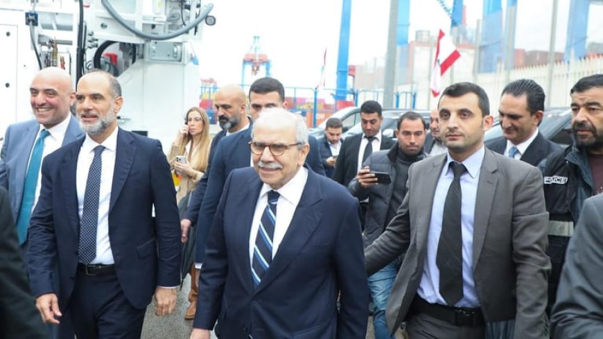 هذا ما كشفه نواف سلام من المرفأ