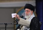 خامنئي يشيد بشباب ايران