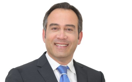 في عيدها الـ 54 .. تهنئة من بدر للامارات