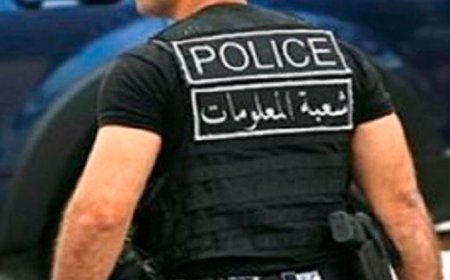 "المعلومات" تداهم غرفة أحد الفنادق.. ماذا يجري؟