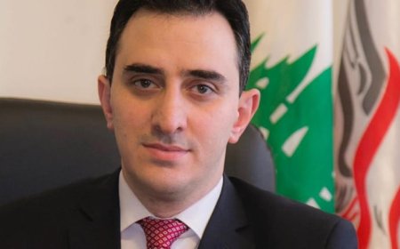 الحاج للشيخ نعيم قاسم: ستسلمون سلاحكم عاجلا ام آجلا