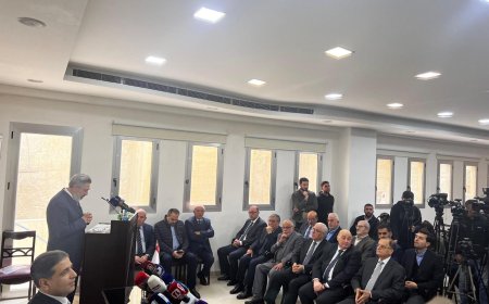 صدر الدين الصدر والقاضي الشامي في مؤتمر صحافي: الإمام الصدر كان حيّا ومسجونا حتى اندلاع الثورة الليبية على القذافي