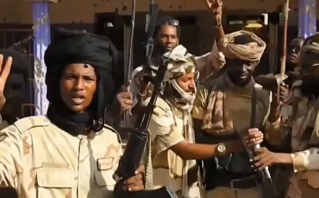 "لتلطخ أيديهم بالدماء".. عقوبات بريطانية على "الدعم السريع"