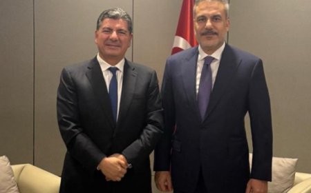 بهاء الحريري التقى وزير الخارجية التركي في اسطنبول