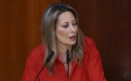 أيوب تشارك في افتتاح "قرية صيدا الميلادية"