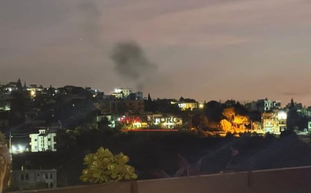 بين بليدا والطيبة.. قنابل وغارة