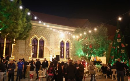 المعمرية-الزهراني تحتفل بعيد الميلاد بريسيتال