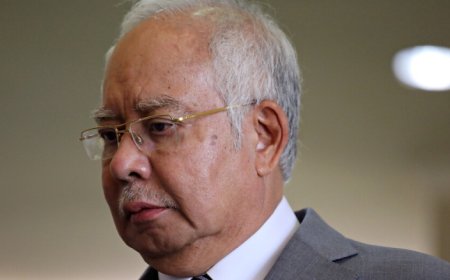 السجن 15 عاما لرئيس وزراء ماليزي سابق دينَ بإساءة استخدام السلطة وغسل الأموال