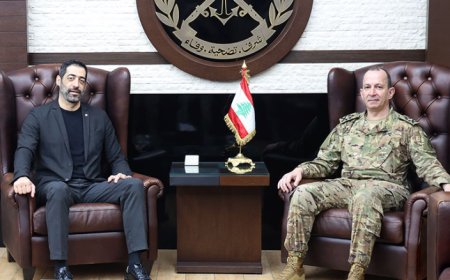 قائد الجيش استقبل حنكش