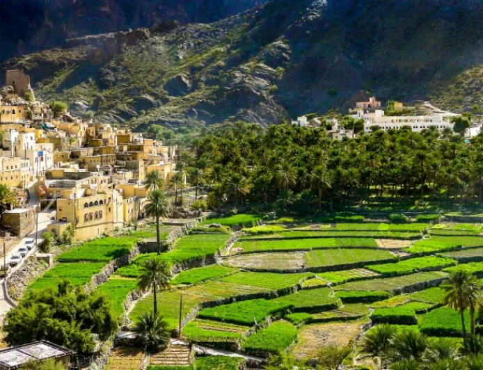 لماذا تستحق سلطنة عُمان أن تتصدر لائحة الوجهات السياحية؟