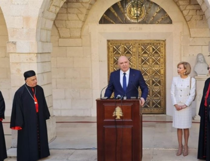 على ماذا اعتمد عون لإعلان ابتعاد شبح الحرب؟