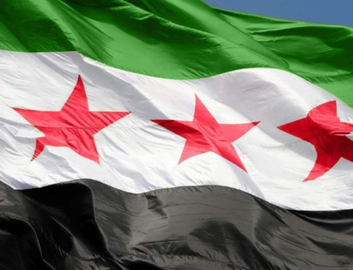 سوريا: محافظ طرطوس يتهم غزال غزال باللعب على عواطف أهل الساحل لخلق الفوضى وخلط الأوراق