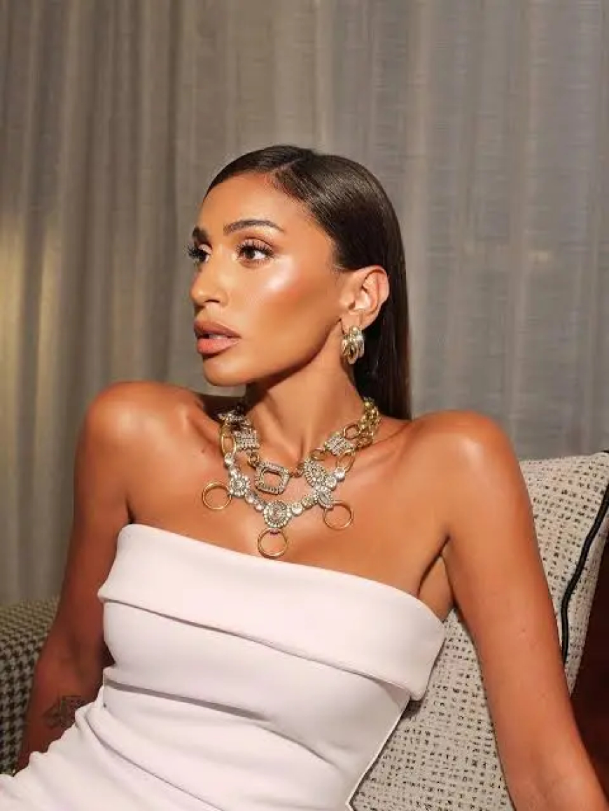 دينا الشربيني و كريم عبد العزيز...  "الطلاق " ثالثهم