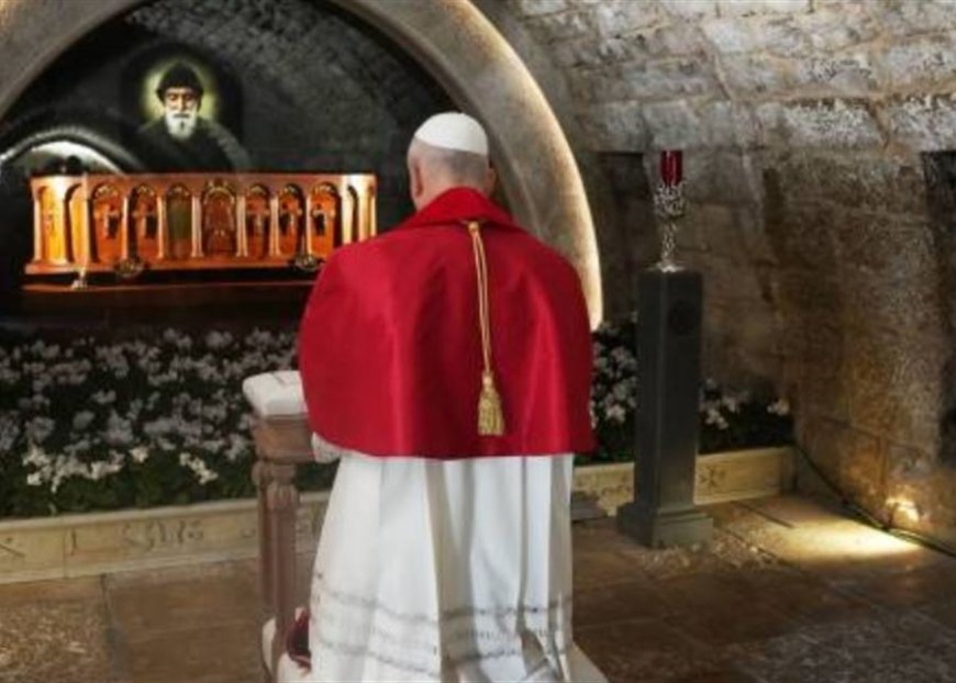 زيارة البابا... هل ترمّم الشرخ المسيحي أم تعيد رسم خطوطه؟