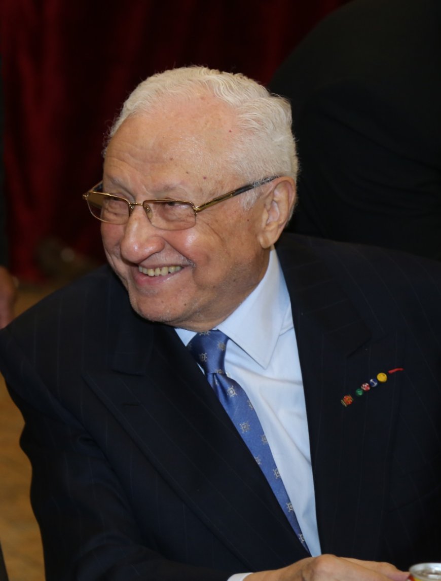  العلامة فضل الله ناعيا رجل الأعمال صائب نحاس: كان من رموز البذل والخير والعطاء