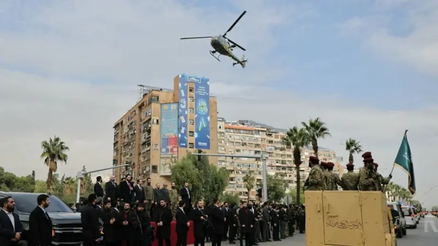 قبل سقوط الأسد.. الشرع يتصل: "ساعات ومنصير بالشام"