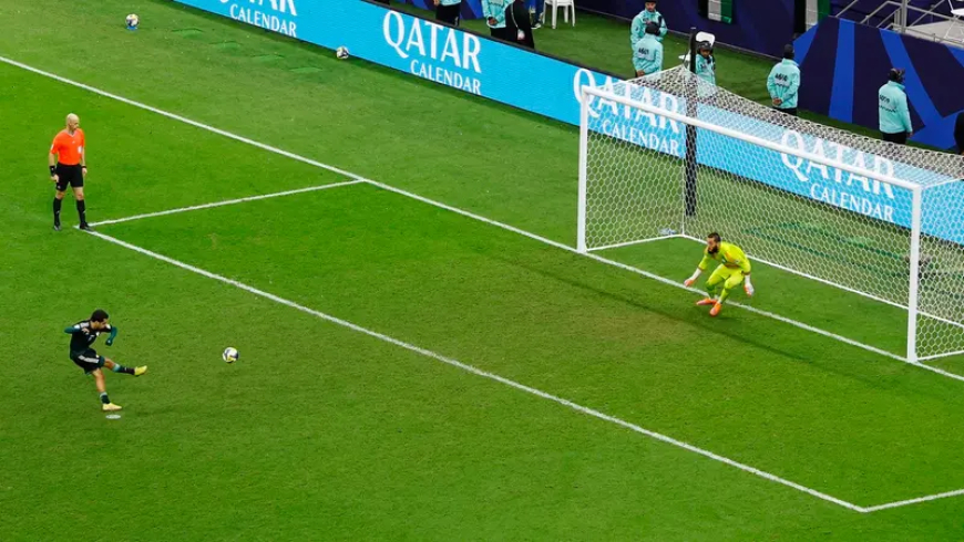 الامارات تجرد الجزائر من لقبها.. وتتأهل لنصف نهائي كأس العرب