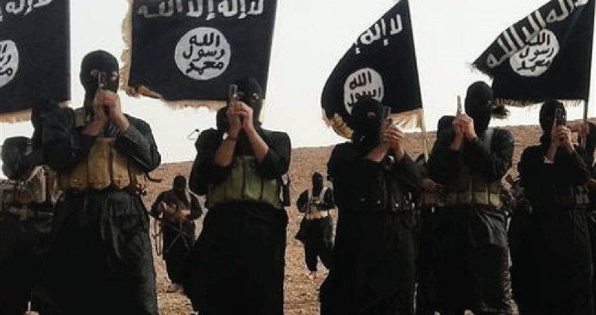 تنظيم الدولة الإسلامية تبنّى الهجوم على طريق معرة النعمان امس