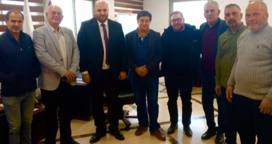 وفد من " تجمّع أبناء البلدات الجنوبية الحدودية" زار وزير الصحة وشكره على اهتمامه بالنازحين ومتضرري الحرب