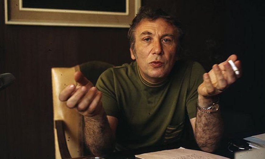 يوم اللغة العربية: كيف صنعت الفصحى مجدها في الأغنية؟