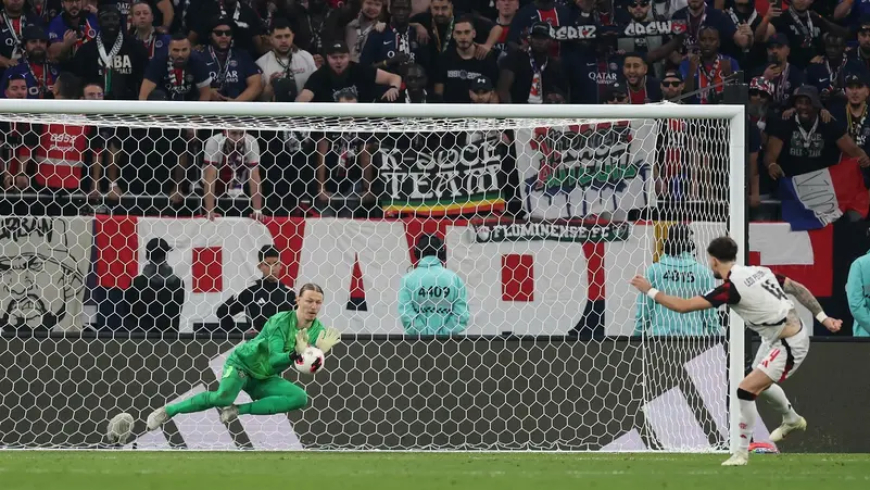 خلال ركلات ترجيح.. اصابة حارس باريس سان جيرمان