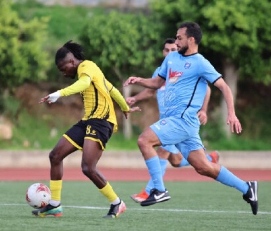 "الساحل" يهزم العهد ويخدم النجمة