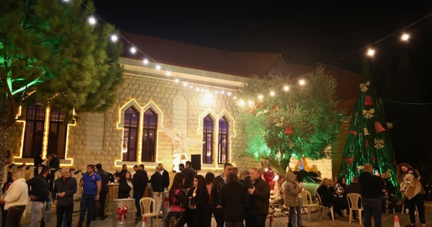 المعمرية-الزهراني تحتفل بعيد الميلاد بريسيتال