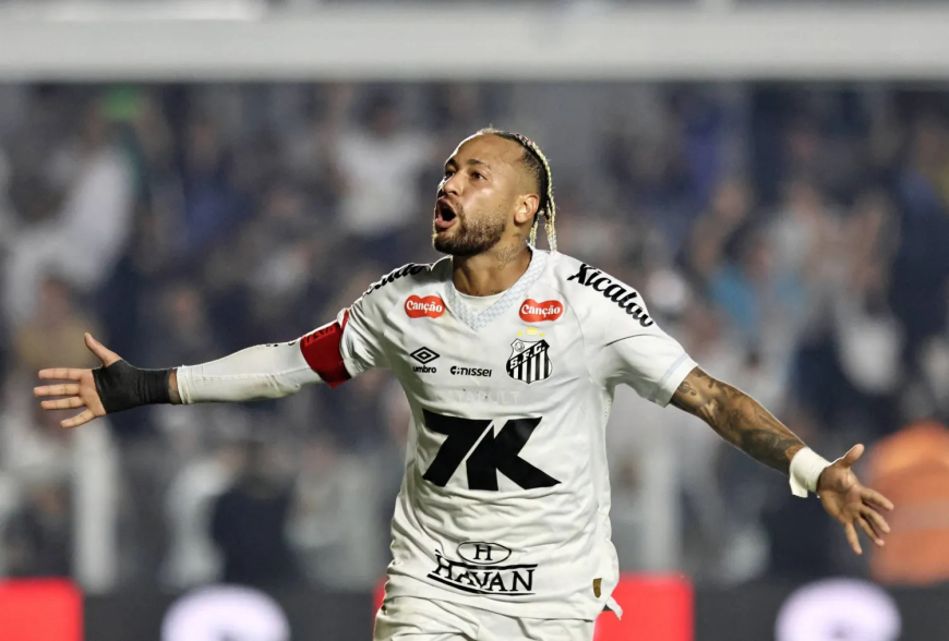 اصابة نيمار.. جراحة في الركبة