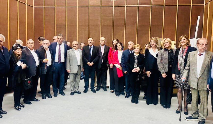 "اذاعة لبنان" والقاري الافريقي كرما روادا منها فلحه ممثلا وزير الاعلام: لإعلام مسؤول ووطني من أجل الفن والثقافة وغد نحلم به